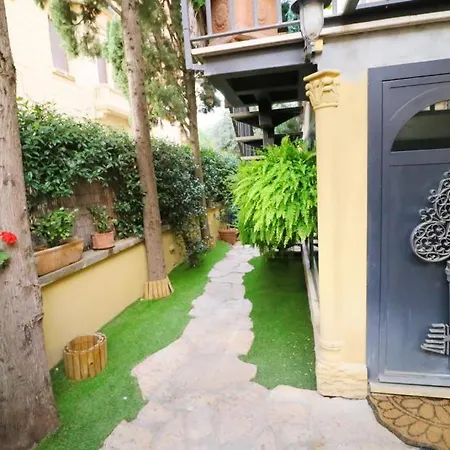 דירה Secret Garden Borghese *